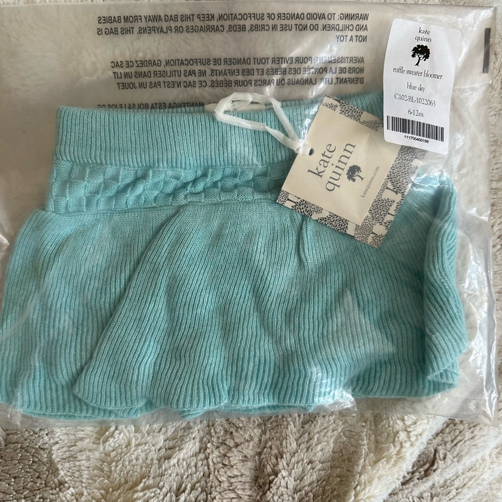 💙5/$25💙Kate Quinn Ruffle Sweater Bloomer NWT - Picture 8 of 8